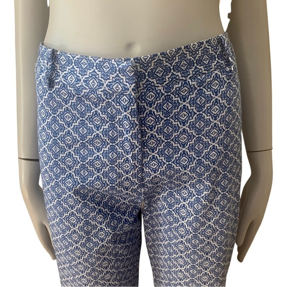 PURE COLLECTION Geo Print Cotton Capri Pants Blue and White - Picture 11 of 16